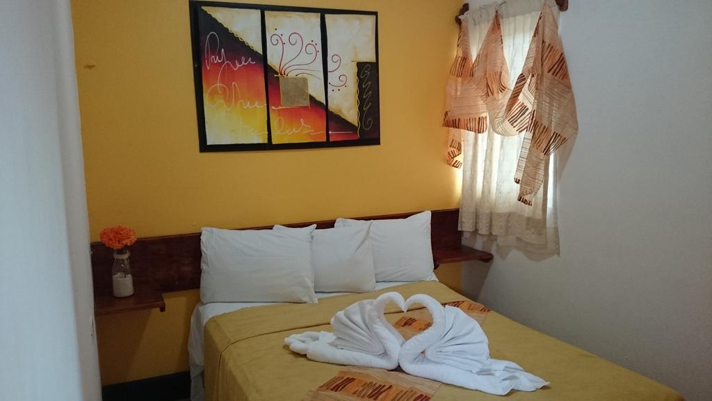 Hotel Posada La Regia แชมโปตอน ภายนอก รูปภาพ