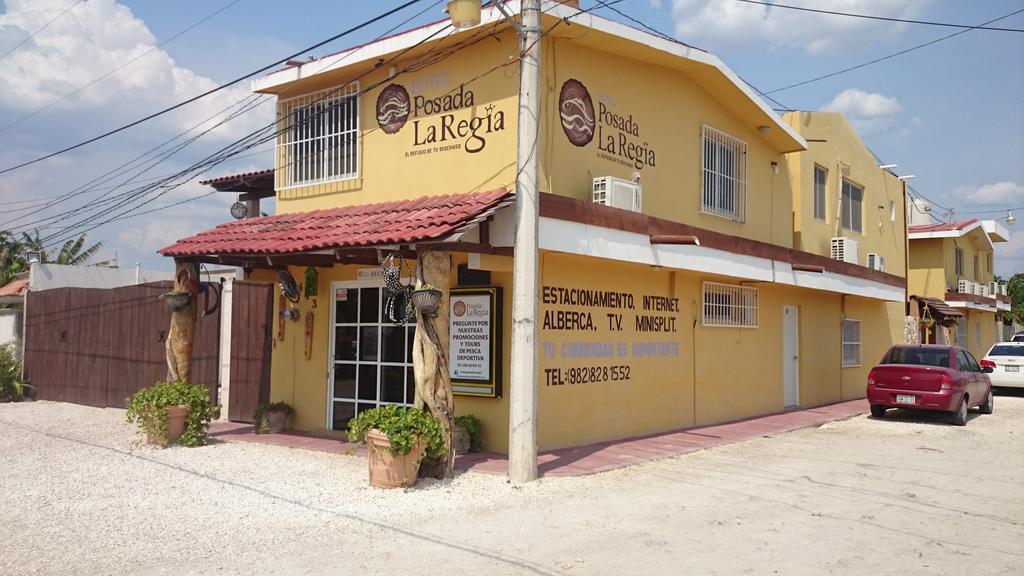 Hotel Posada La Regia แชมโปตอน ภายนอก รูปภาพ
