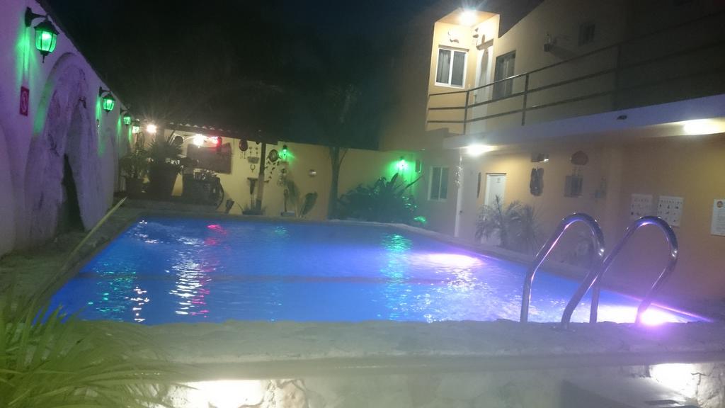 Hotel Posada La Regia แชมโปตอน ภายนอก รูปภาพ