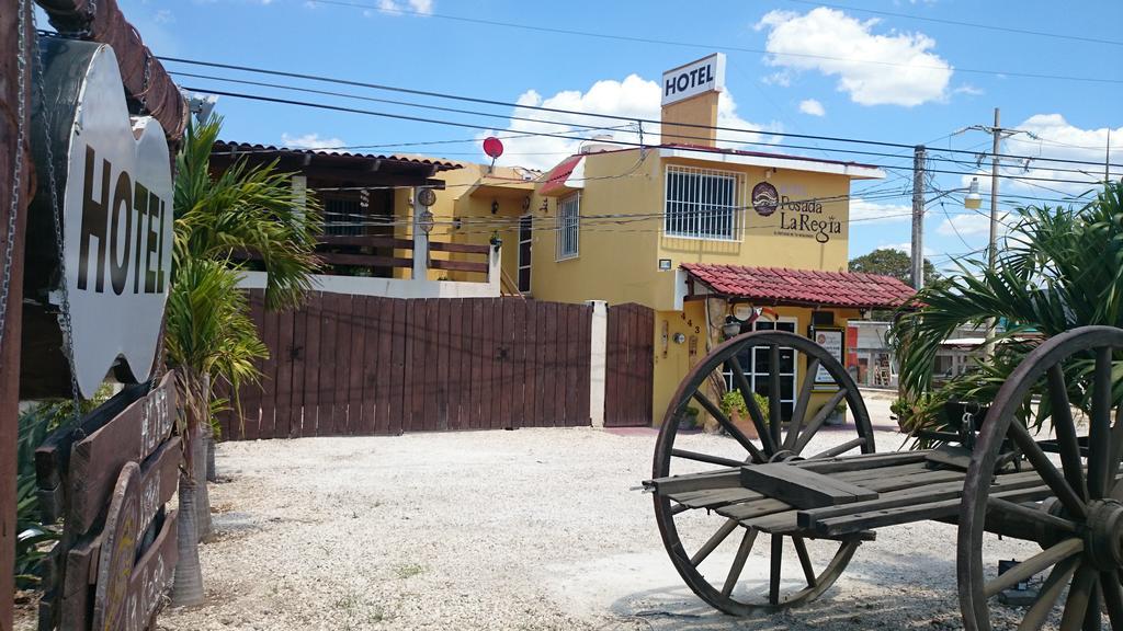 Hotel Posada La Regia แชมโปตอน ภายนอก รูปภาพ