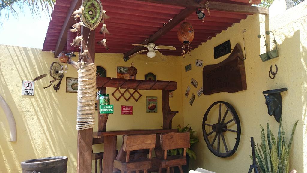 Hotel Posada La Regia แชมโปตอน ภายนอก รูปภาพ